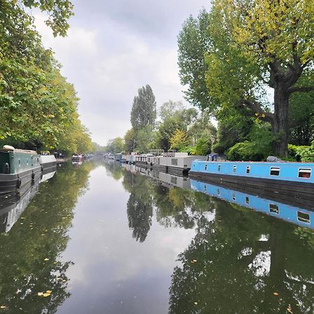 Lovely Canal Boat In Little Venice For Family & Friends Londra Esterno foto