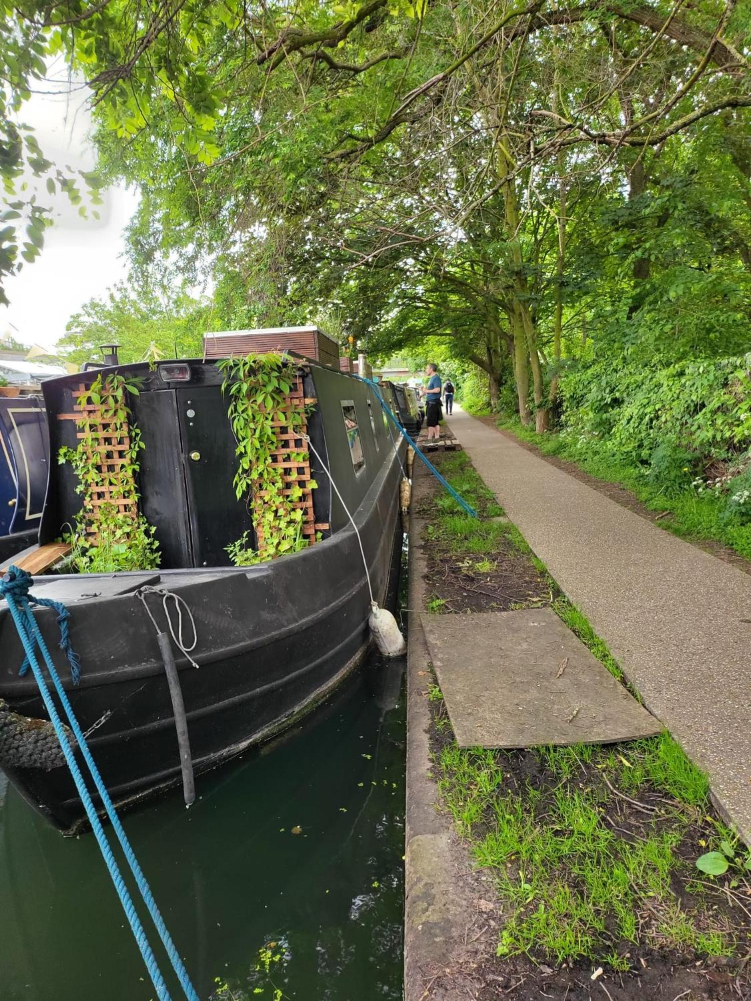 Lovely Canal Boat In Little Venice For Family & Friends Londra Esterno foto